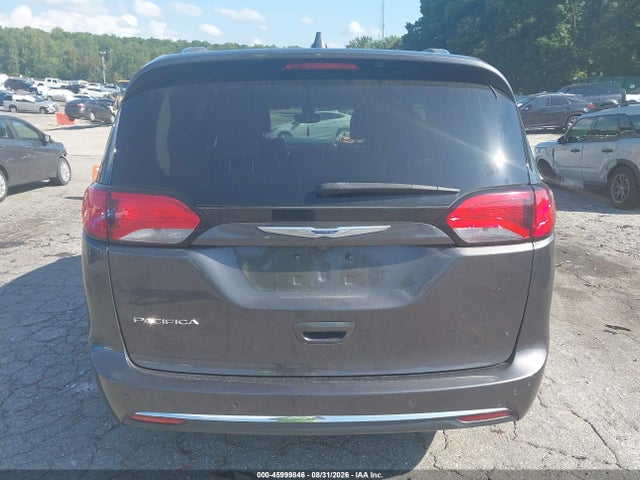 45999846 :رقم المزاد ، 2C4RC1EG6JR289628 vin ، 2018 Chrysler Pacifica Touring L Plus مزاد بيع