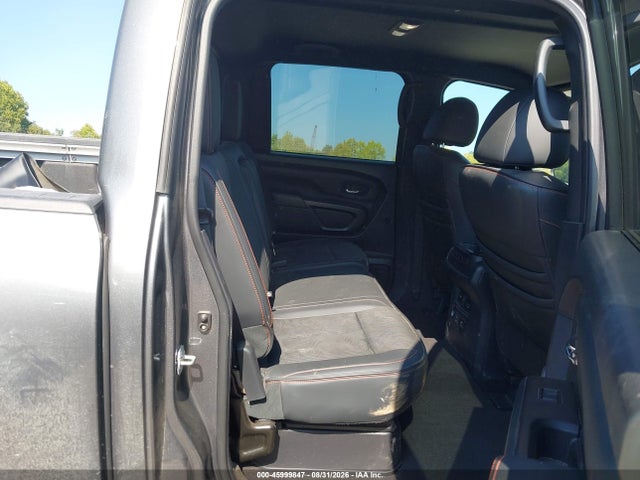 45999847 :رقم المزاد ، 1N6AA1ED5LN501411 vin ، 2020 Nissan Titan Platinum Reserve 4x4/ Pro-4x 4x4/ S 4x4/ Sl 4x4/ Sv 4x4 مزاد بيع