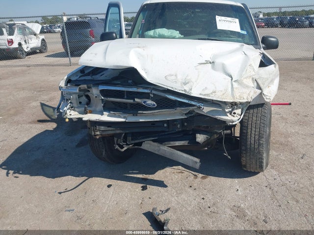 Продажа на аукционе авто 2000 Ford Explorer Xlt, vin: 1FMZU63E1YZC60836, номер лота: 45999859