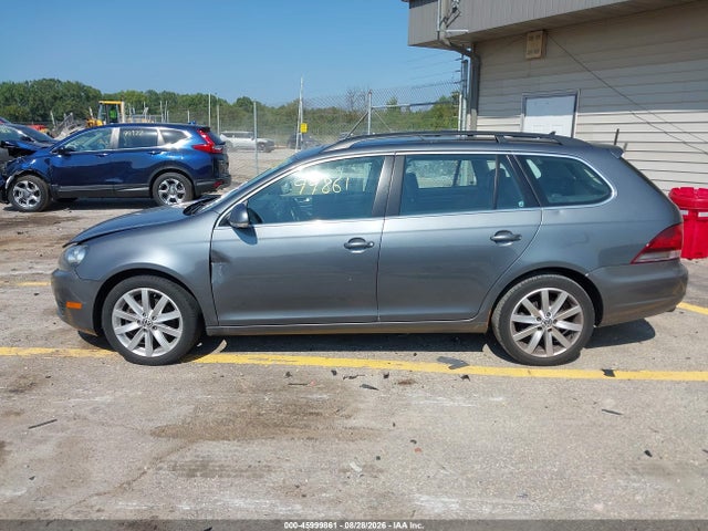 45999861 :رقم المزاد ، 3VWML7AJ9BM651438 vin ، 2011 Volkswagen Jetta Sportwagen 2.0l Tdi مزاد بيع