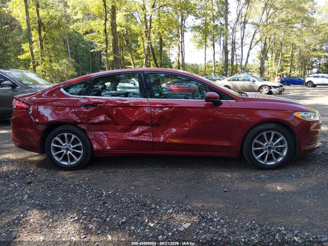 45999865 :رقم المزاد ، 3FA6P0HD0HR128138 vin ، 2017 Ford Fusion Se مزاد بيع