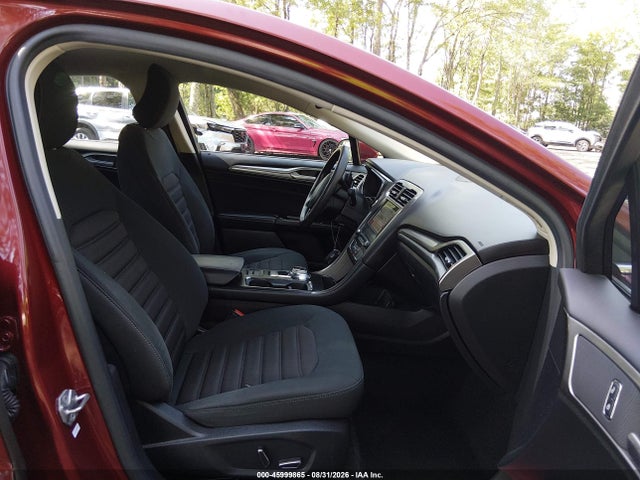 45999865 :رقم المزاد ، 3FA6P0HD0HR128138 vin ، 2017 Ford Fusion Se مزاد بيع