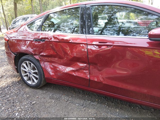45999865 :رقم المزاد ، 3FA6P0HD0HR128138 vin ، 2017 Ford Fusion Se مزاد بيع