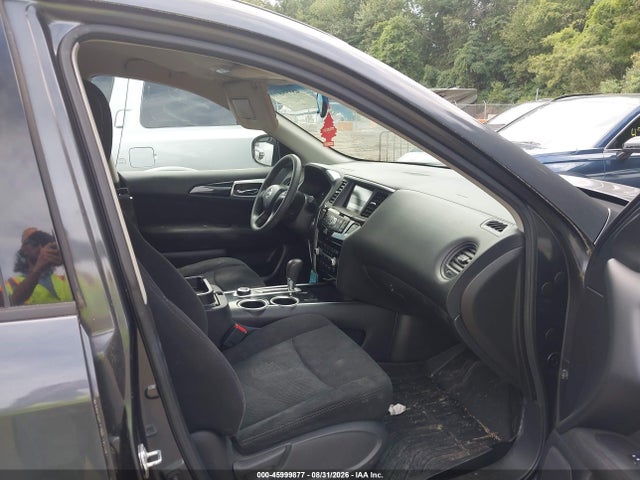 Auction sale of the 2014 Nissan Pathfinder S, vin: 5N1AR2MM4EC694082, lot number: 45999877