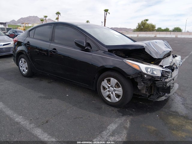 2018 Kia Forte Lx მანქანა იყიდება აუქციონზე, vin: 3KPFK4A77JE166001, აუქციონის ნომერი: 45999894
