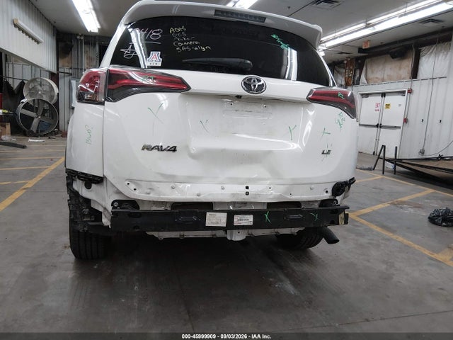 Toyota RAV4 LE 2018 JTMZFREV5JJ188573 Image 6