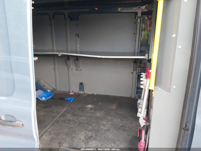 Продажа на аукционе авто 2022 Ford Transit-250 Cargo Van, vin: 1FTBR3X83NKA13641, номер лота: 45999913