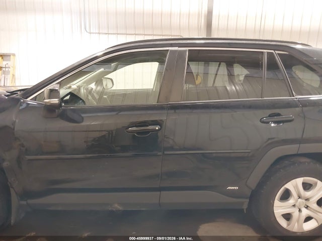2022 Toyota Rav4 Hybrid Le მანქანა იყიდება აუქციონზე, vin: JTMMWRFV7ND140716, აუქციონის ნომერი: 45999937