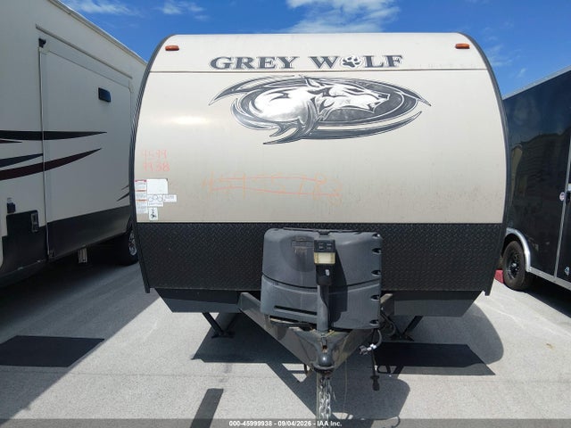 Продаж на аукціоні авто 2018 Forest River Cherokee Grey Wolf 26dbh Travel Trailer, vin: 4X4TCKB26JK050139, номер лоту: 45999938