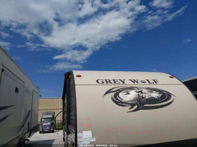 Продаж на аукціоні авто 2018 Forest River Cherokee Grey Wolf 26dbh Travel Trailer, vin: 4X4TCKB26JK050139, номер лоту: 45999938