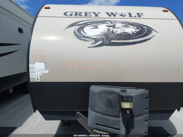 Продаж на аукціоні авто 2018 Forest River Cherokee Grey Wolf 26dbh Travel Trailer, vin: 4X4TCKB26JK050139, номер лоту: 45999938