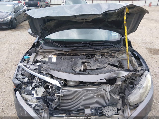 45999944 :رقم المزاد ، 2HGFC2F53JH601188 vin ، 2018 Honda Civic Lx مزاد بيع