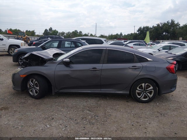 45999944 :رقم المزاد ، 2HGFC2F53JH601188 vin ، 2018 Honda Civic Lx مزاد بيع