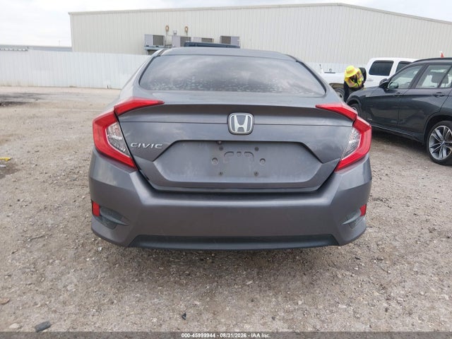 45999944 :رقم المزاد ، 2HGFC2F53JH601188 vin ، 2018 Honda Civic Lx مزاد بيع