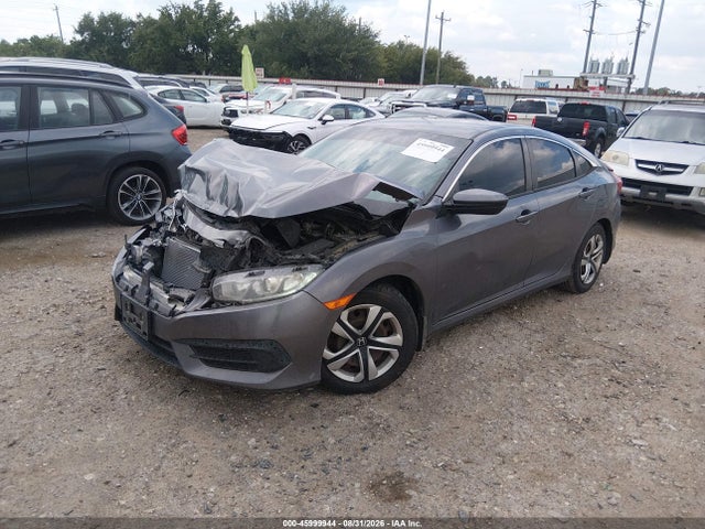45999944 :رقم المزاد ، 2HGFC2F53JH601188 vin ، 2018 Honda Civic Lx مزاد بيع