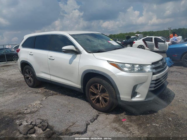 Auction sale of the 2019 Toyota Highlander Le, vin: 5TDZZRFH1KS360103, lot number: 45999948