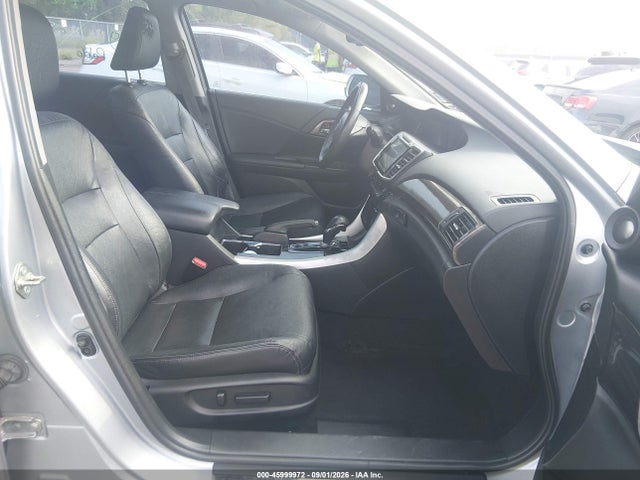Продаж на аукціоні авто 2017 Honda Accord Touring V6, vin: 1HGCR3F90HA001845, номер лоту: 45999972