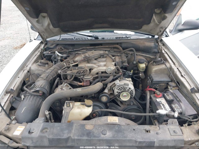 Продаж на аукціоні авто 2000 Ford Mustang, vin: 1FAFP404XYF277429, номер лоту: 45999979