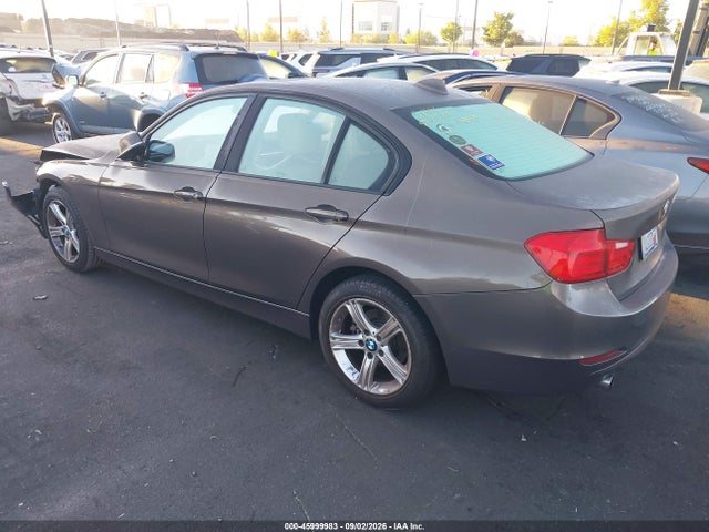 2014 Bmw 320i მანქანა იყიდება აუქციონზე, vin: WBA3B1C56EPV79690, აუქციონის ნომერი: 45999983