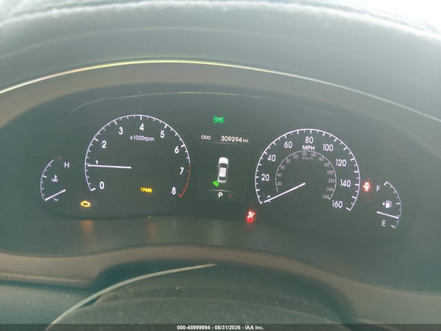 45999994 :رقم المزاد ، KMHGC4DD9CU211183 vin ، 2012 Hyundai Genesis 3.8 مزاد بيع