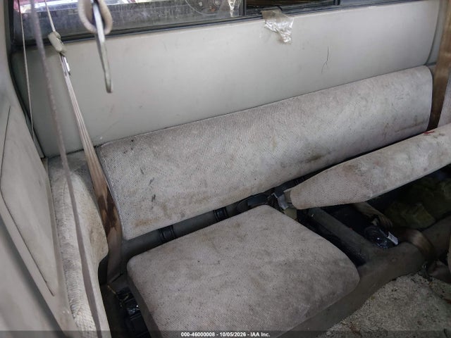 46000008 :رقم المزاد ، 1B7GL23X3SS332113 vin ، 1995 Dodge Dakota مزاد بيع