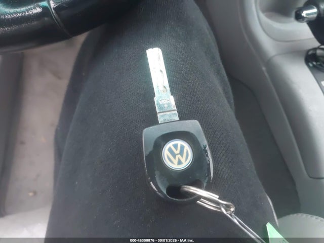 Продажа на аукционе авто 2002 Volkswagen Cabrio Glx, vin: 3VWDC21V02M811454, номер лота: 46000076
