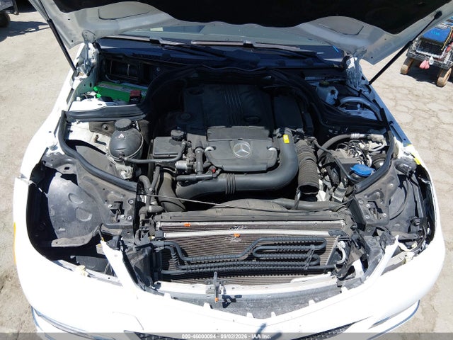 WDDGF4HB5EG254818 Mercedes-Benz C 250 Luxury