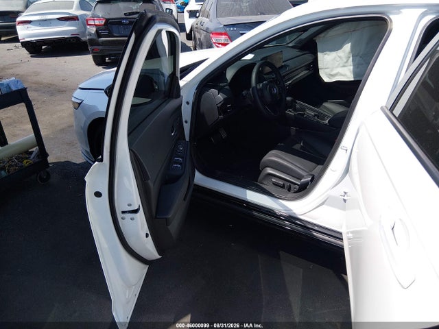 Продажа на аукционе авто 2026 Honda Accord Hybrid Sport-l, vin: 1HGCY2F78TA038582, номер лота: 46000099