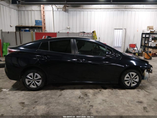 Продажа на аукционе авто 2017 Toyota Prius Four, vin: JTDKARFU6H3047533, номер лота: 46000129