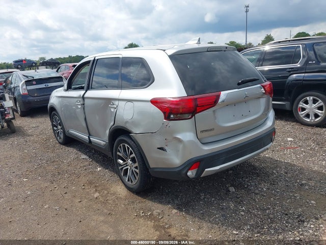 Продаж на аукціоні авто 2018 Mitsubishi Outlander Es, vin: JA4AZ3A36JZ057508, номер лоту: 46000190