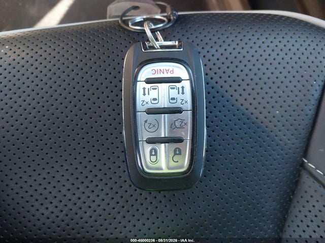 Aukcja sprzedaży 2027 Chrysler Pacifica, vin: 2C4RC1GG0VR568446, numer aukcji: 46000236