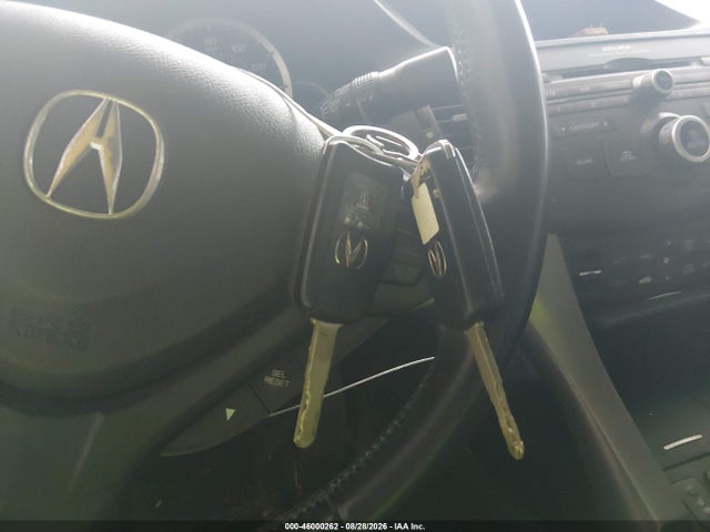 46000262 :رقم المزاد ، JH4CU26689C032696 vin ، 2009 Acura Tsx مزاد بيع