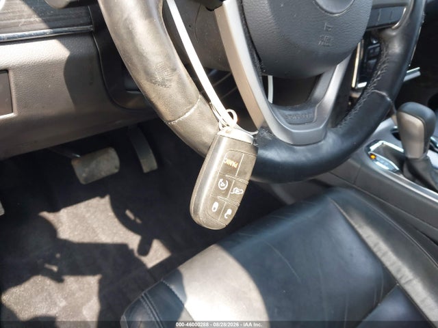 Продажа на аукционе авто 2021 Jeep Grand Cherokee Limited 4x4, vin: 1C4RJFBG4MC801939, номер лота: 46000288