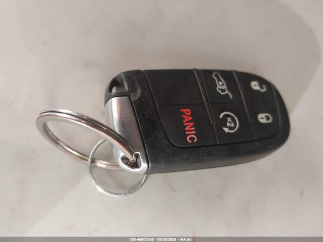Продажа на аукционе авто 2015 Jeep Grand Cherokee Limited, vin: 1C4RJFBGXFC113334, номер лота: 46000298