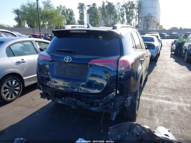 Toyota Rav4 Xle 2017 JTMWFREV0HJ125488 Image 17