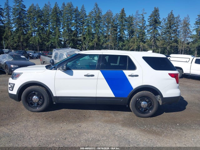 Ford Utility Police Interceptor 2017 1FM5K8AR1HGE15824 Image 14
