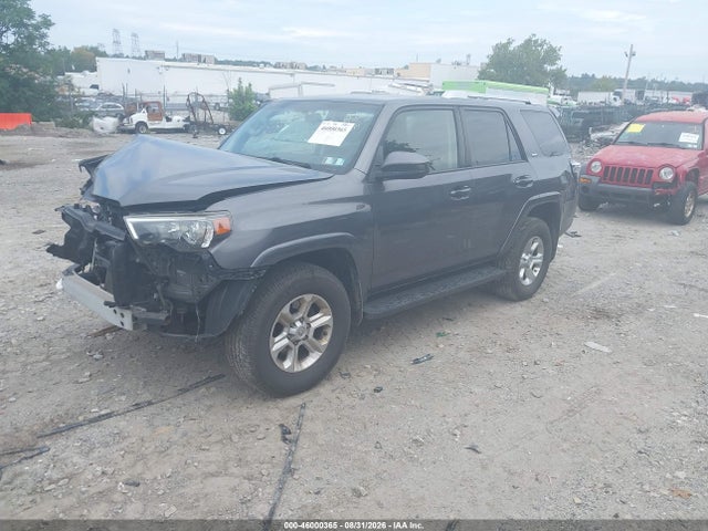 Toyota 4RUNNER SR5 2015 JTEBU5JR0F5275219 Image 2
