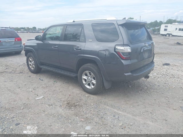 Toyota 4RUNNER SR5 2015 JTEBU5JR0F5275219 Image 3