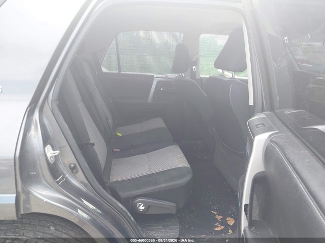 Toyota 4RUNNER SR5 2015 JTEBU5JR0F5275219 Image 8
