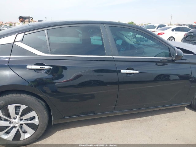 Nissan Altima 2.5 S 2019 1N4BL4BVXKC210418 Image 13