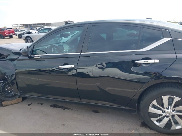 Nissan Altima 2.5 S 2019 1N4BL4BVXKC210418 Image 14