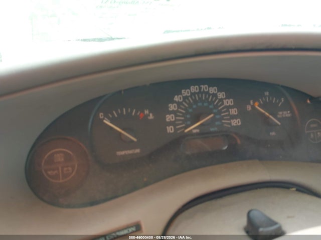 Продажа на аукционе авто 2001 Buick Century Custom, vin: 2G4WS52J211293196, номер лота: 46000400