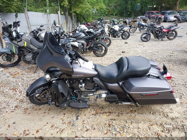 46000433 :رقم المزاد ، 1HD1KED19HB684396 vin ، 2017 Harley-davidson Flhtk Ultra Limited مزاد بيع