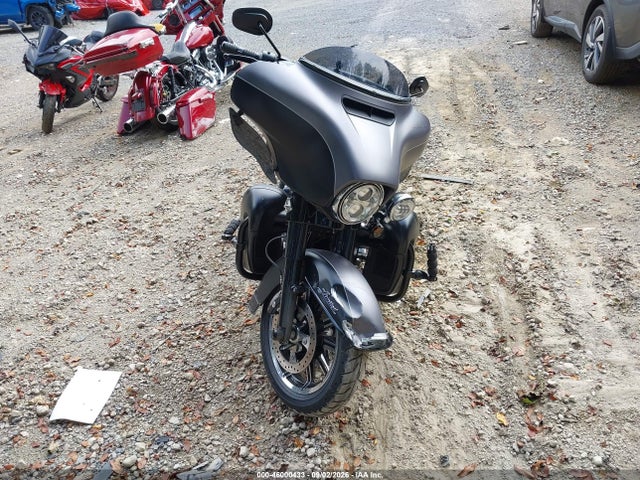 46000433 :رقم المزاد ، 1HD1KED19HB684396 vin ، 2017 Harley-davidson Flhtk Ultra Limited مزاد بيع