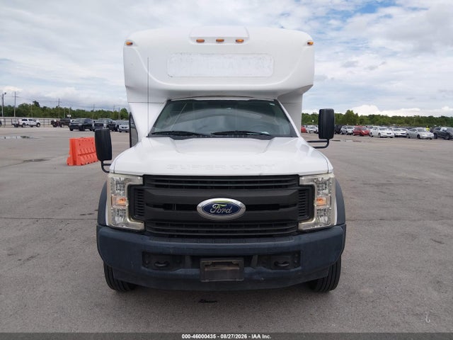 Ford F-550 Chassis Xl 2017 1FDAF5GY3HEE87197 Image 6