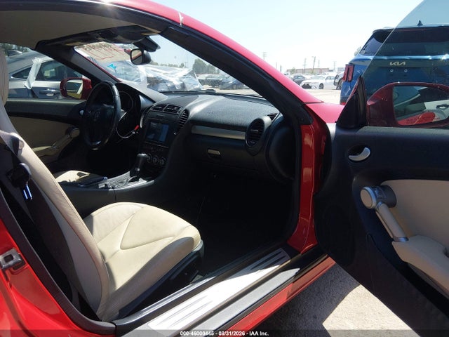 2009 Mercedes-benz Slk 350 მანქანა იყიდება აუქციონზე, vin: WDBWK58F19F190670, აუქციონის ნომერი: 46000445
