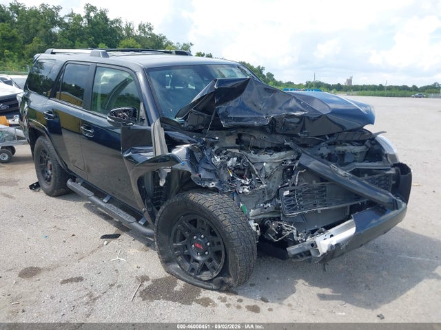 Auction sale of the 2022 Toyota 4runner Sr5 Premium, vin: JTENU5JR5N6068461, lot number: 46000451