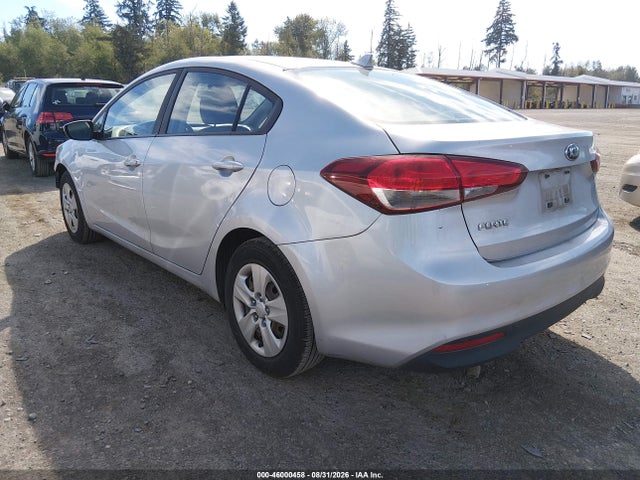 KIA FORTE LX 2017 3KPFK4A74HE029639 Image 3