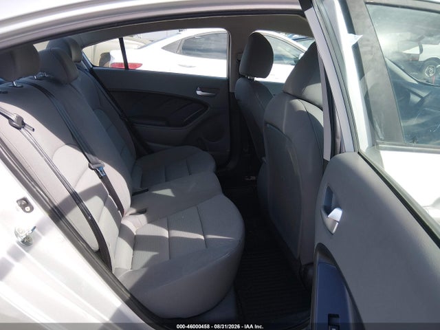 KIA FORTE LX 2017 3KPFK4A74HE029639 Image 8