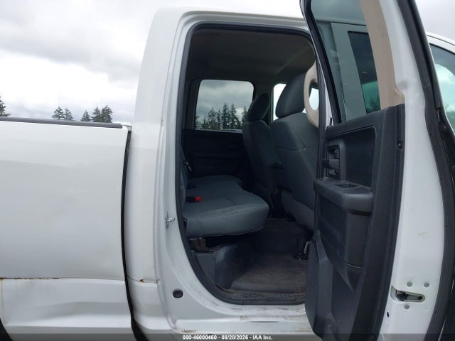 Продаж на аукціоні авто 2017 Ram 1500 Tradesman  4x2 6'4 Box, vin: 1C6RR6FG6HS833278, номер лоту: 46000460